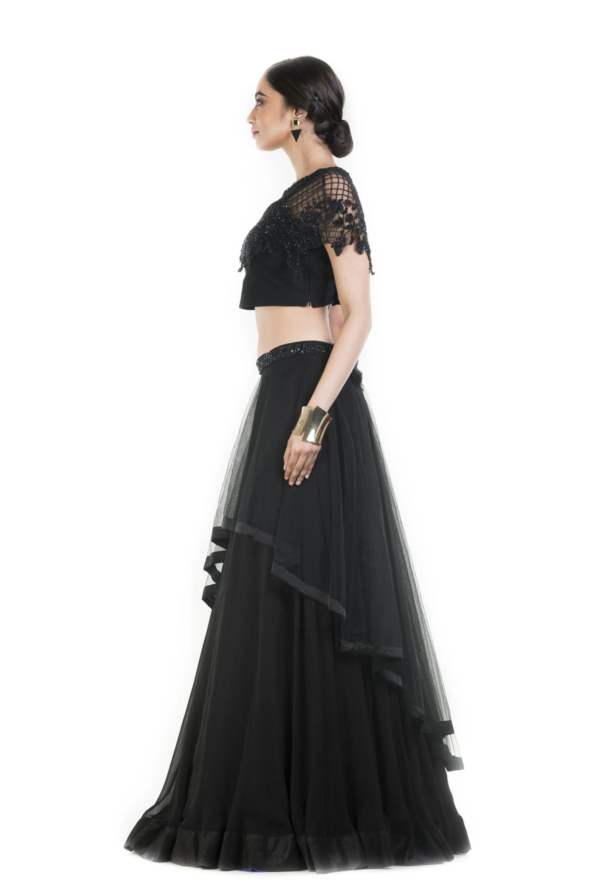 BLACK LEHENGA FEATURE