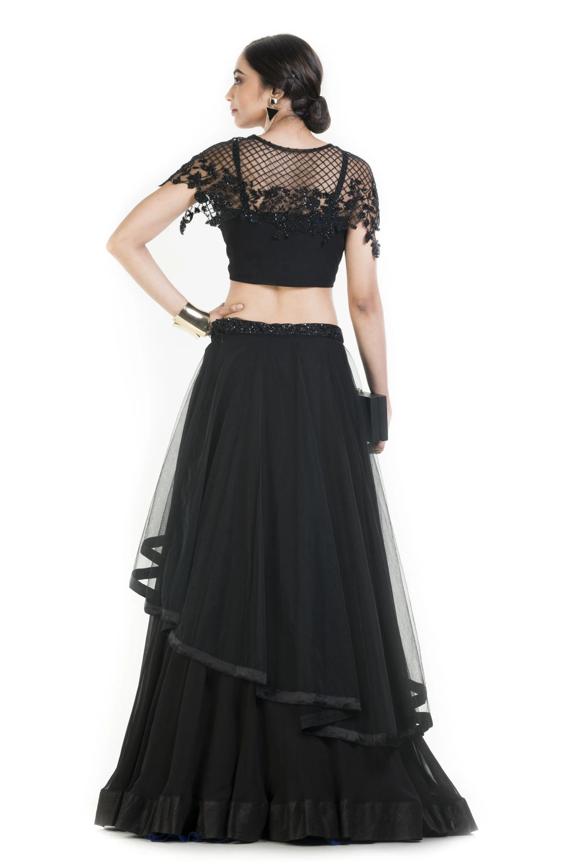 BLACK LEHENGA FEATURE