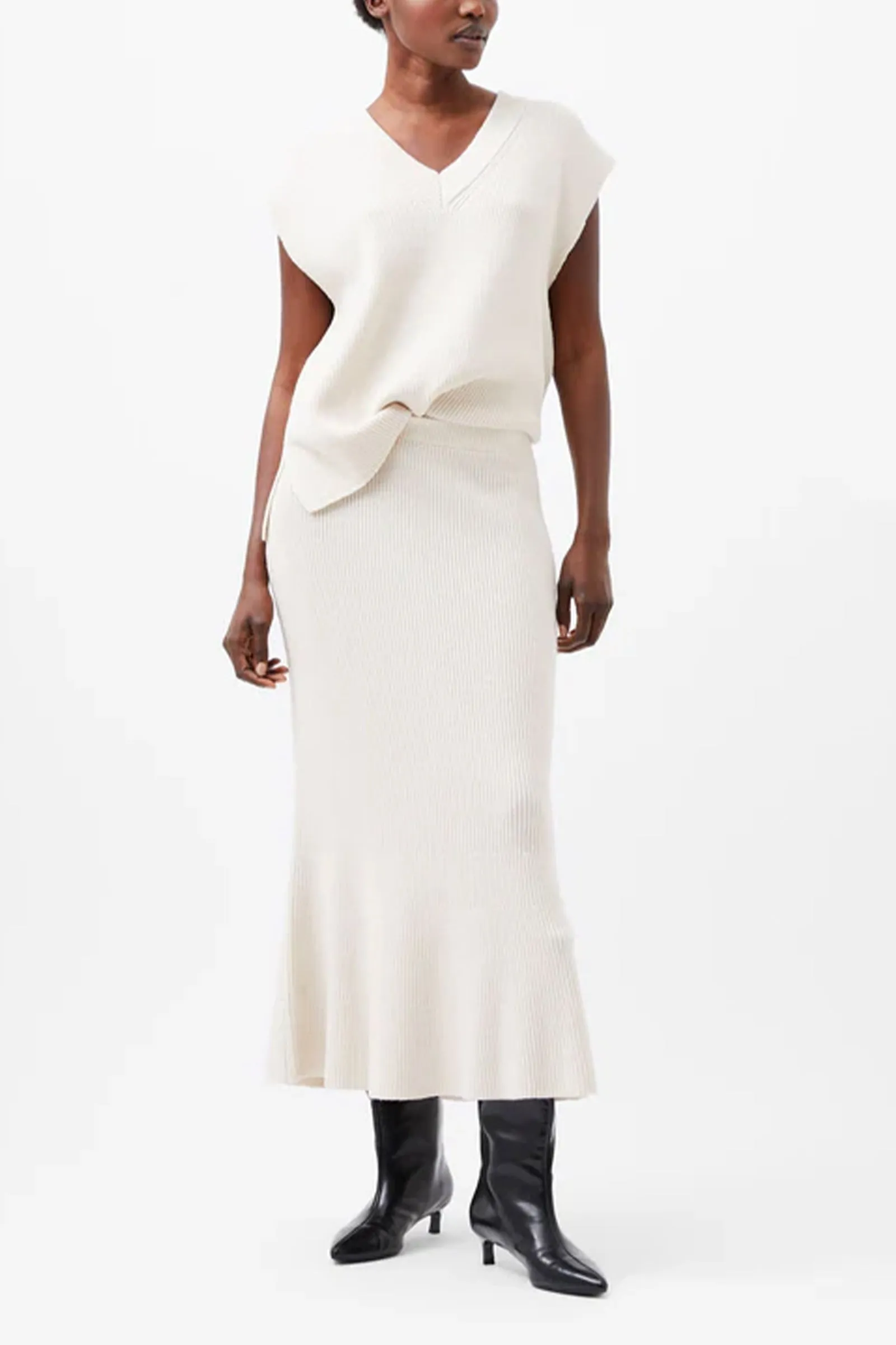 Nariko Rib Knit Vest & Maxi Skirt