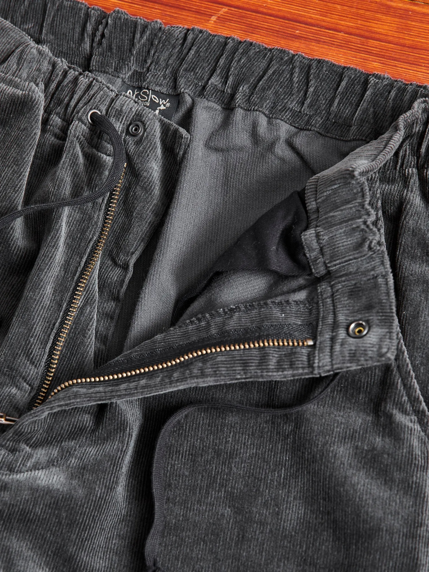 New Yorker Stretch Corduroy Pants in Charcoal Grey