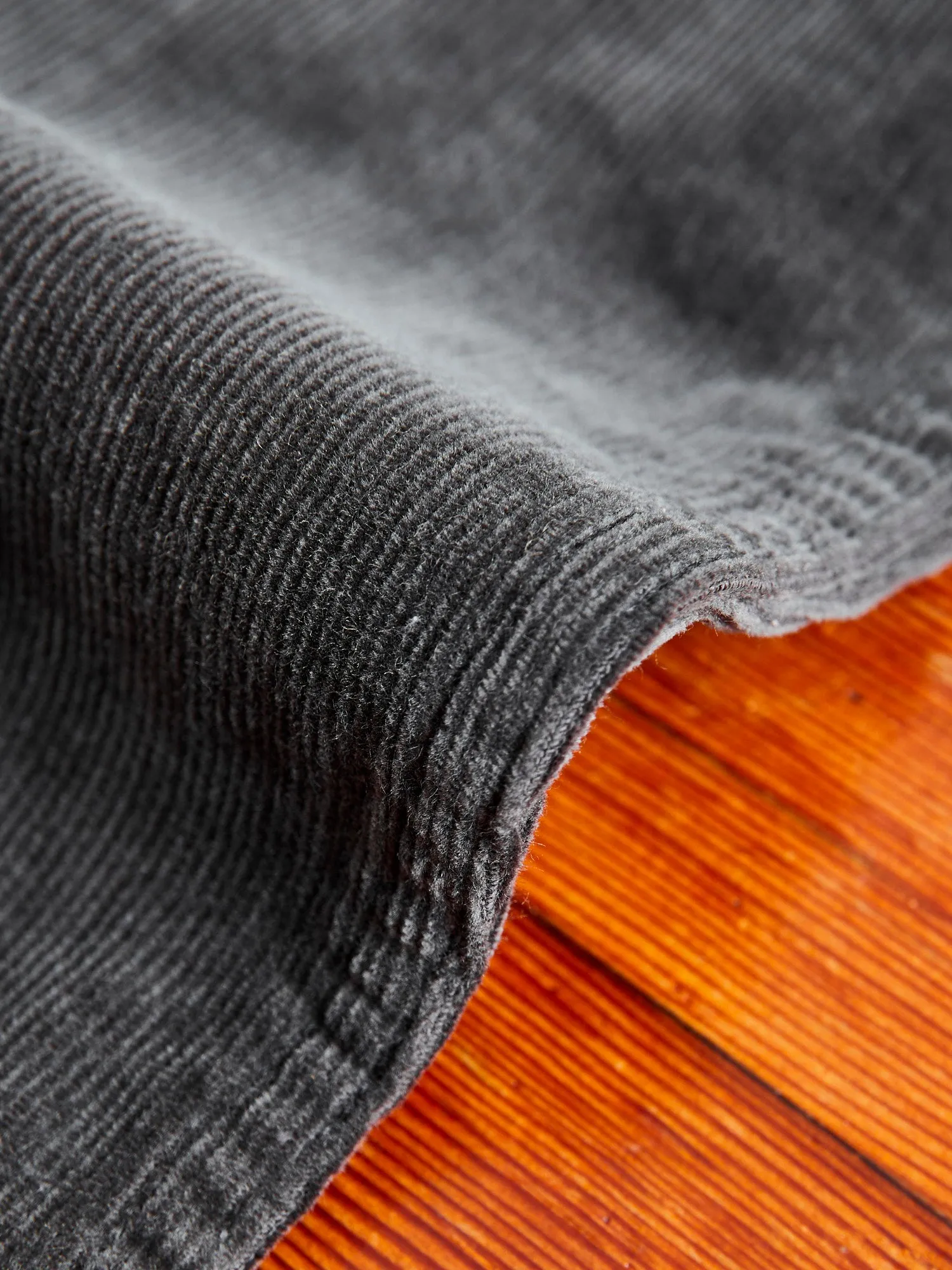 New Yorker Stretch Corduroy Pants in Charcoal Grey
