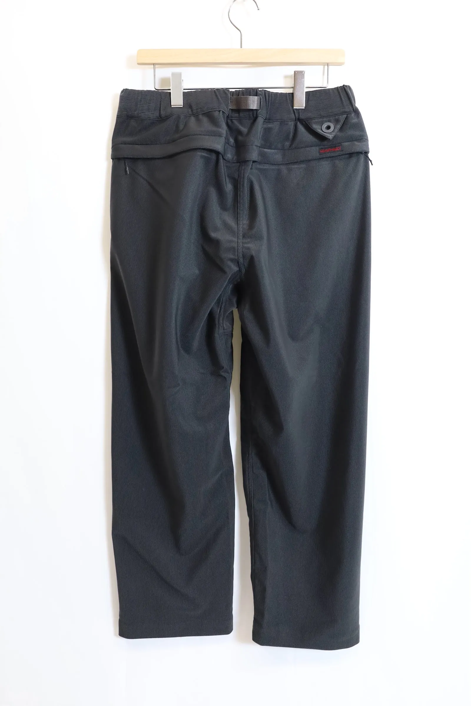 White Mountaineering /WM×GRAMICCI CORDUROY 3 TUCK PANTS- WM2473409/CHARCOAL