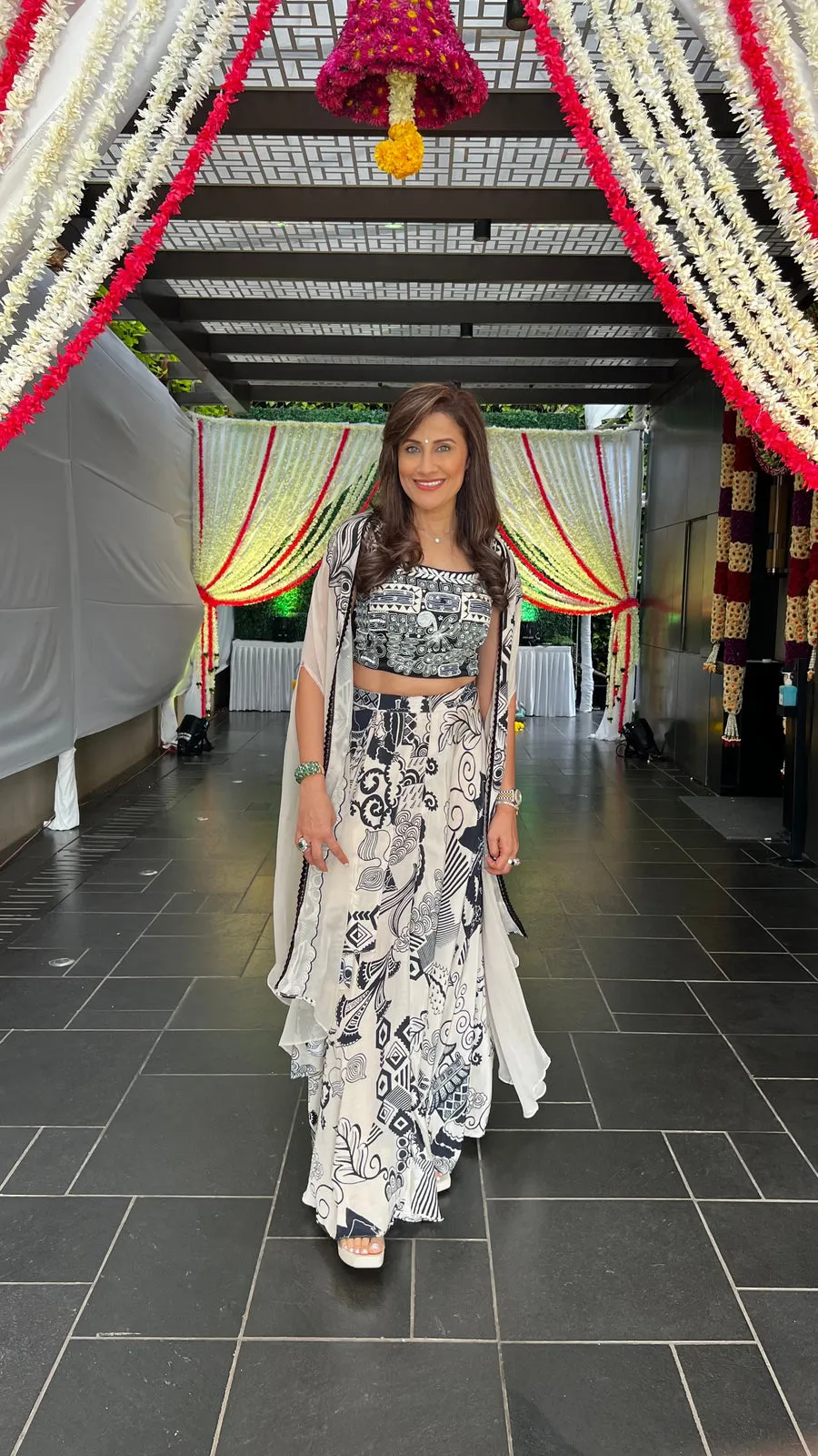 (@Yasmin Karachiwala) Creamy Charcoal Drape 3 Piece Set